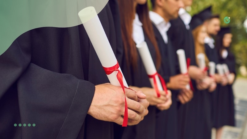 Cursos para técnicos vs cursos em universidades